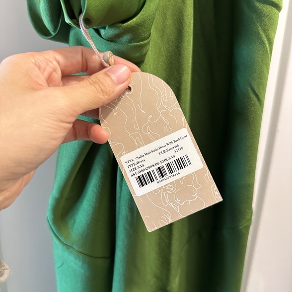 meshki nadia maxi satin dress w/ back cowl - Picture 4 of 4